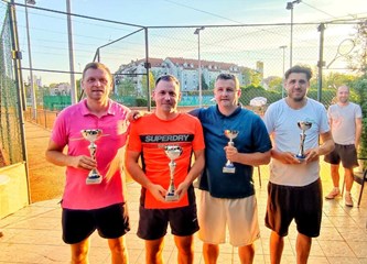 Sjajni rezultati najmlađih nada goričkog iTeama u Samoboru, velikim turnirom otvorena teniska sezona i u Velikoj Gorici