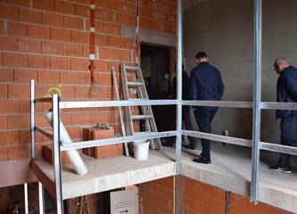FOTO Izgradnja društvenog doma u Novom Čiču ide u završnu fazu: Mještani će dobiti prostor za okupljanja, druženja i djelovanje brojnih udruga