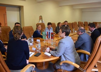 Ministrica pohvalila angažman kulturnih udruga i ustanova Grada