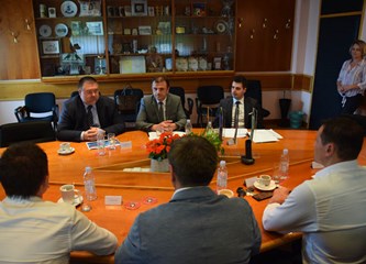 Državni tajnici u Gorici: Prvi grad kojem su prezentirane usluge Ministarstva