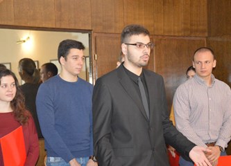 Učenici i studenti primili stipendije Grada Velike Gorice