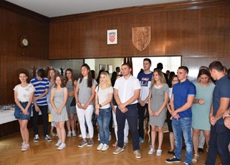 Nagrađeni najbolji gorički učenici