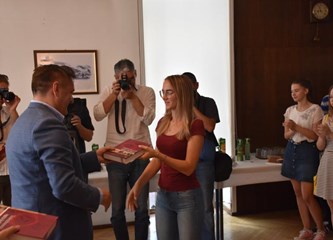 Nagrađeni najbolji gorički učenici