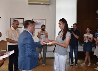 Nagrađeni najbolji gorički učenici