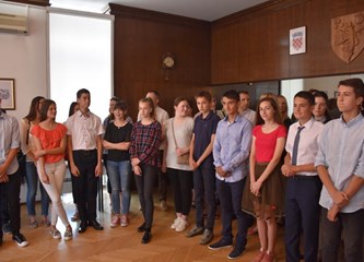 Nagrađeni najbolji gorički učenici