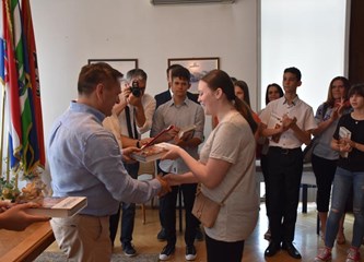 Nagrađeni najbolji gorički učenici