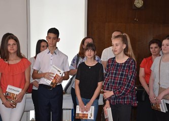 Nagrađeni najbolji gorički učenici