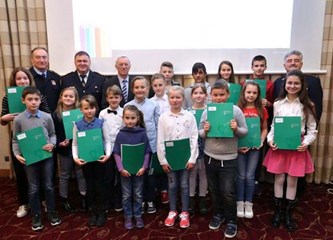 Gorički učenici među nagrađenima za najbolje radove na temu vatrogastva