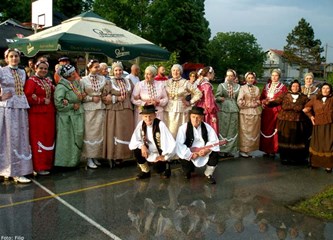 FOTO: Ni kiša nije mogla omesti tradicionalne Kosničke večeri