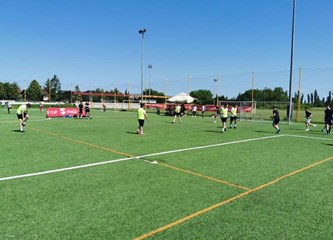 Udarnik ugostio Županijsko finale Coca- Cola Cupa: 'Getriba' i 'Auto Kuček' putuju u Split