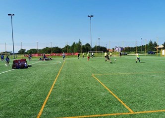 Udarnik ugostio Županijsko finale Coca- Cola Cupa: 'Getriba' i 'Auto Kuček' putuju u Split