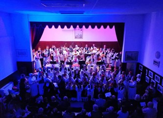 FOTO Godišnji koncert KUD-a 'Stari Grad': Lukavčani najavili veliku proslavu za 20. godišnjicu