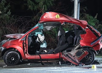 Detalji stravične nesreće: Smrtno stradao 22-godišnji vozač, teško ozlijeđen 21-godišnji putnik