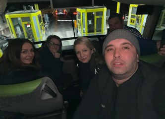 „Laser“ na ukrajinsku granicu odvezao dva autobusa potrepština i lijekova pa se vratio sa 60 prognanika