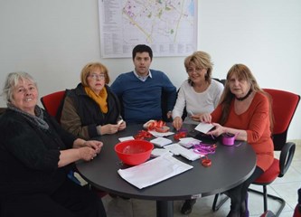 SDP ženama čestitao "8. mart"