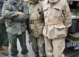 Članovi Oldtimer kluba Turopolje posjetili su odsudnu liniju obrane nacista na Apeninskom poluotoku i sudjelovali u povijesnoj rekonstrukciji bitke na Gotskoj liniji