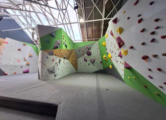 Otvara se novi Fitness centar na 1400 kvadrata: Teretana, Yoga, pilates, ples na svili i stijena za penjanje!