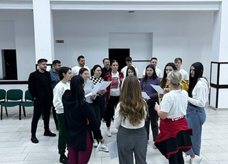 Ogrankaši u Rumunjskoj podučavali turopoljske plesove