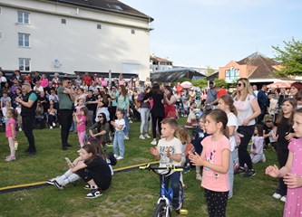FOTO/VIDEO Jurjevski krijes u srcu Velike Gorice najavio pravi početak proljeća, građani uživali u programu i koncertu Gazdi