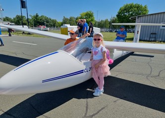 AIRVG2024 oduševio brojne posjetitelje: U redu se čekalo za ulazak u MIG, Krila Oluje dobili gromoglasni pljesak nakon akrobatskog preleta