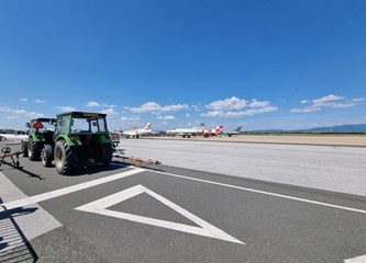 AIRVG2024 oduševio brojne posjetitelje: U redu se čekalo za ulazak u MIG, Krila Oluje dobili gromoglasni pljesak nakon akrobatskog preleta