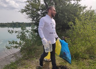 Vrijedni volonteri okupljeni u Udruge iz Novog Čiča očistili okoliš oko jezera