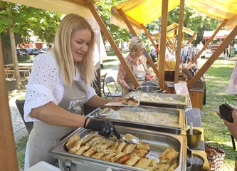 FOTO: Petek na Gorice uz domaće delicije i humanitarne akcije