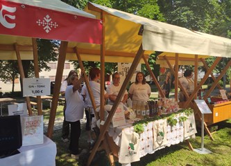 FOTO: Petek na Gorice uz domaće delicije i humanitarne akcije