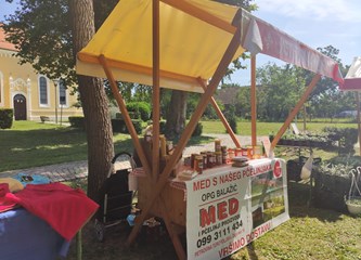 FOTO: Petek na Gorice uz domaće delicije i humanitarne akcije