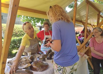 FOTO: Petek na Gorice uz domaće delicije i humanitarne akcije