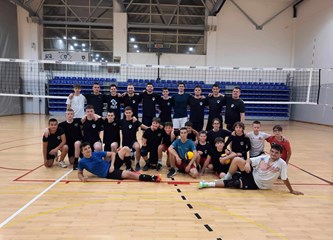 Legendarni kapetan hrvatske reprezentacije posjetio odbojkaše Gorice: Odnedavno je i naš sugrađanin, sin mu trenira s našim dečkima