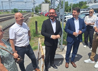 Autobusom do željezničkog kolodvora pa na vlak: Velika Gorica omogućila integrirani javni prijevoz svojim građanima!