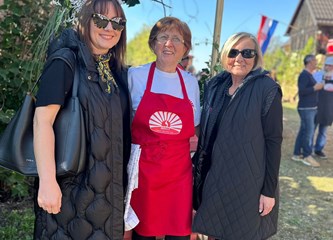 FOTO "Po starinski" se najbolje jede