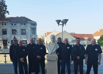 VG Branitelji u emotivnom posjetu Vukovaru i Ovčari: Odali počast palim herojima na spomen obilježjima