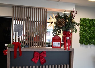 Ugođaj Božića u frizerskom studiju K – Hair: "Imamo predivne klijente i svim srcem radimo posao kojeg volimo"