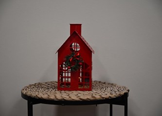 Ugođaj Božića u frizerskom studiju K – Hair: "Imamo predivne klijente i svim srcem radimo posao kojeg volimo"