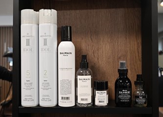 Ugođaj Božića u frizerskom studiju K – Hair: "Imamo predivne klijente i svim srcem radimo posao kojeg volimo"