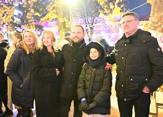FOTO/VIDEO Najslađi je Advent u Gorici i službeno je otvoren!