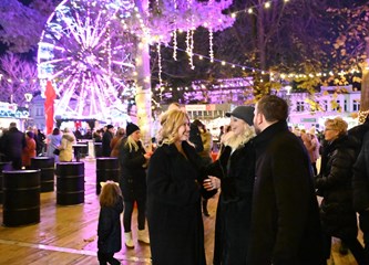 FOTO/VIDEO Najslađi je Advent u Gorici i službeno je otvoren!