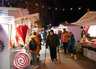 FOTO/VIDEO Najslađi je Advent u Gorici i službeno je otvoren!