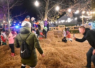 FOTO/VIDEO Najslađi je Advent u Gorici i službeno je otvoren!