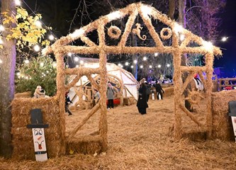 FOTO/VIDEO Najslađi je Advent u Gorici i službeno je otvoren!