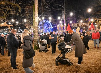 FOTO/VIDEO Najslađi je Advent u Gorici i službeno je otvoren!