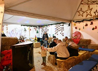 FOTO/VIDEO Najslađi je Advent u Gorici i službeno je otvoren!