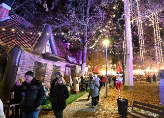 FOTO/VIDEO Najslađi je Advent u Gorici i službeno je otvoren!