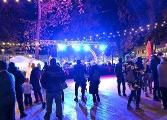 FOTO/VIDEO Najslađi je Advent u Gorici i službeno je otvoren!