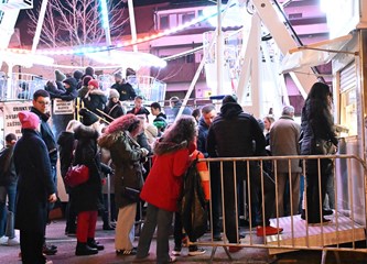 FOTO/VIDEO Najslađi je Advent u Gorici i službeno je otvoren!