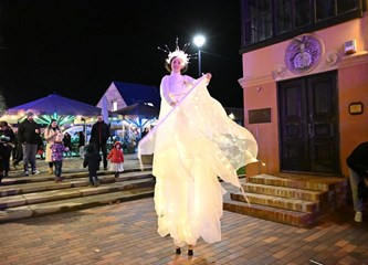 FOTO/VIDEO Najslađi je Advent u Gorici i službeno je otvoren!