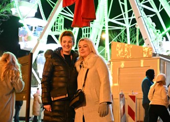 FOTO/VIDEO Najslađi je Advent u Gorici i službeno je otvoren!