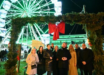 FOTO/VIDEO Najslađi je Advent u Gorici i službeno je otvoren!